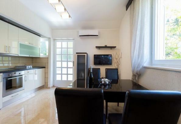 Apartment Niki